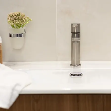 Mondial Ξενοδοχείο 3*